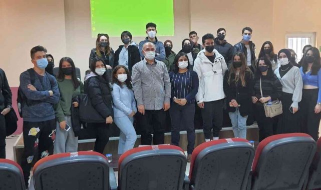 ADÜ'de 'Beliren Yetişkinlik' konulu seminer düzenlendi