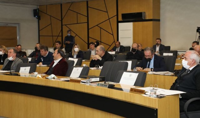 Afyonkarahisar Belediyesi'nden halk otobüslerine zam