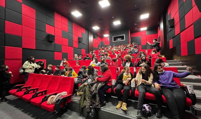 AGM Sinema Salonu kapılarını 'İyi ki Varsın Eren' ile açtı