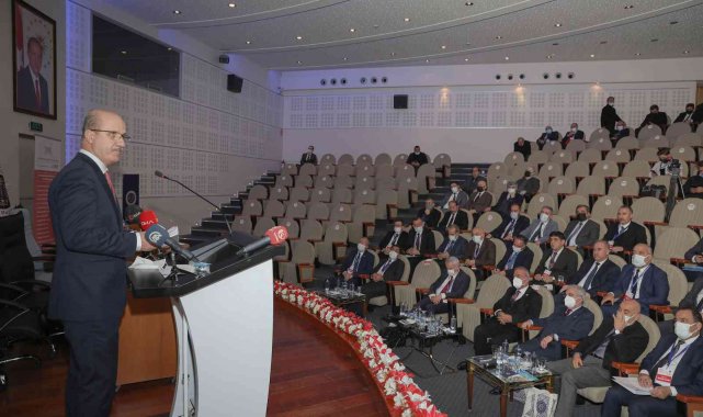 AİÇÜ Rektörü Prof. Dr. Karabulut, YÖK Başkanı Prof. Dr. Özvar başkanlığında yapılan ÜNİDAP toplantısına katıldı