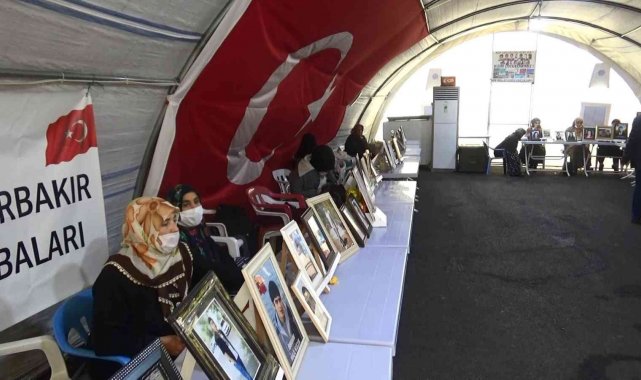 Aileler çocuklarını HDP ve PKK&#039;dan almak için mücadelelerinde kararlı