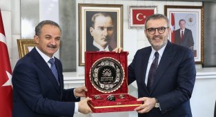 AK Parti Grup Başkanvekili Ünal'dan Başkan Kılınç'a ziyaret