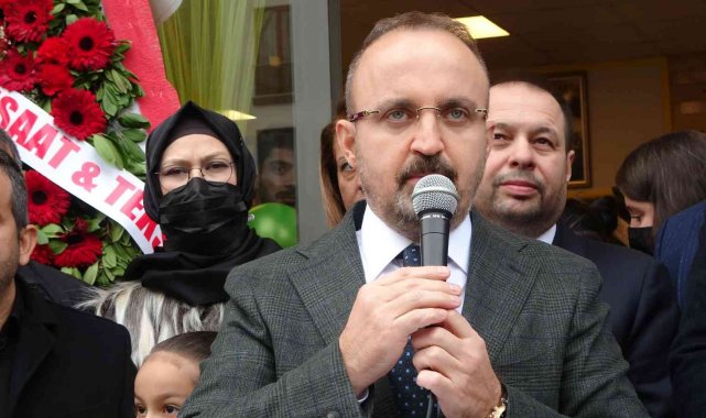 AK Parti&#039;li Turan: &quot;Amerika&#039;nın dev yatırım bankası JP Morgan, Türkiye&#039;nin notunu nötrden, arttır bölümüne yükseltti&quot;