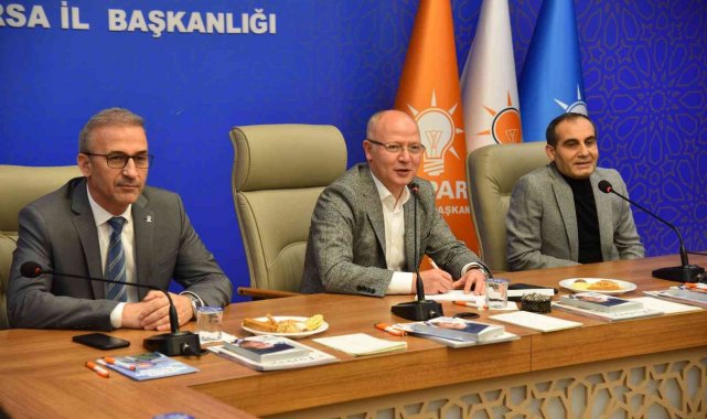 AK teşkilatlar yeni üyelerle gücüne güç katıyor