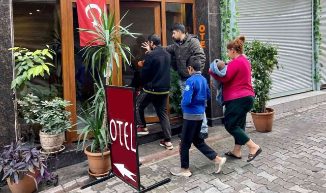 Akay: &quot;Seyhan&#039;da kimse kışı sokakta geçirmeyecek&quot;