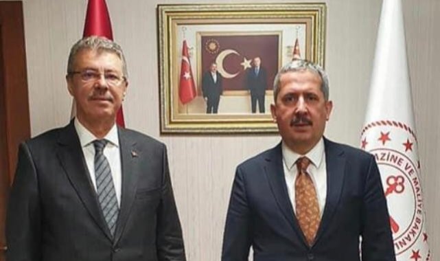 Akay'tan Bakan Yardımcısı Mahmut Gürcan'a ziyaret