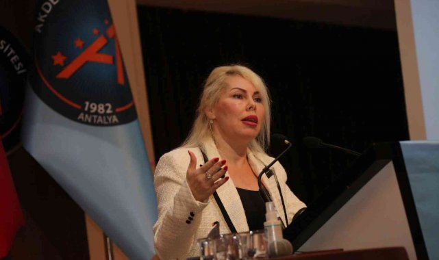 Akdeniz Üniversitesi'nde tıp eğitimi çağı yakalayacak