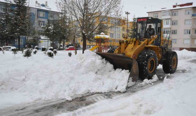 Akşehir'de beyaz bereket temizlik çalışmaları sürüyor