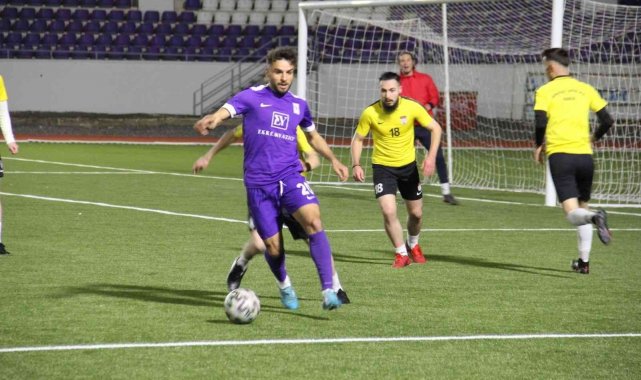 Alaettin Kurt Stadı ışıl ışıl oldu