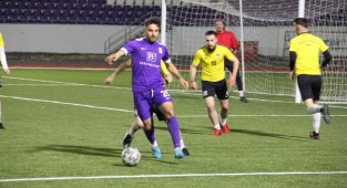 Alaettin Kurt Stadı ışıl ışıl oldu