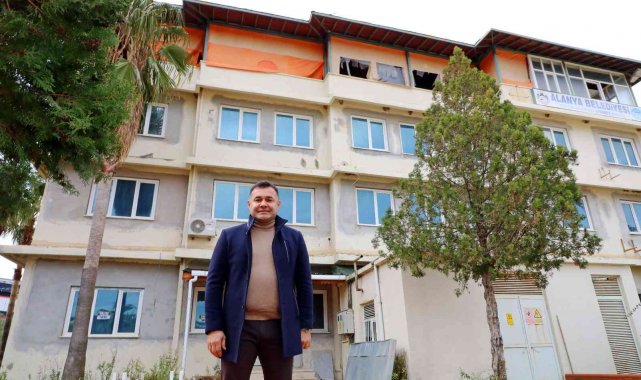 Alanya Belediyesi'nden yaşlılara otel konforunda huzurevi