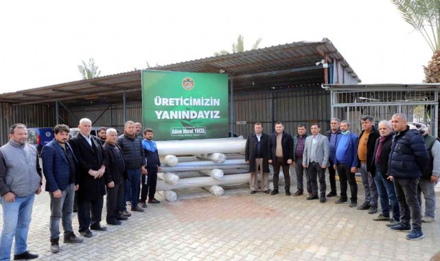 Alanya'da fırtınadan zarar gören çiftçilere 2,5 ton naylon desteği