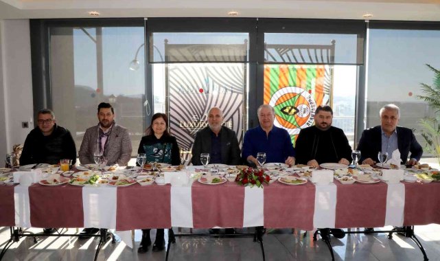 Alanyaspor Başkanı Çavuşoğlu: "Belirlediğimiz acil bir transfer yok"