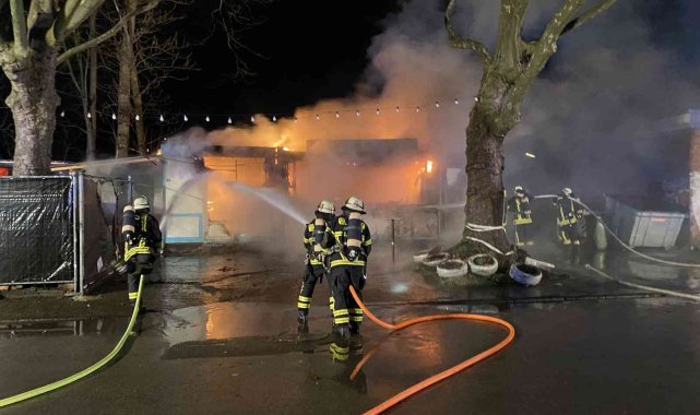 Almanya'da Türk'e ait büfe kundaklandı