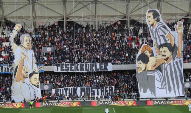 Altay taraftarlarından koreografi şov