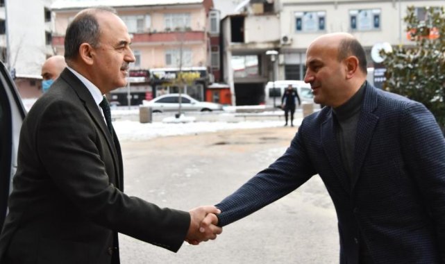 Altınova'yı ziyaret eden Vali Erol'dan canla başla çalışan ekiplere teşekkür etti