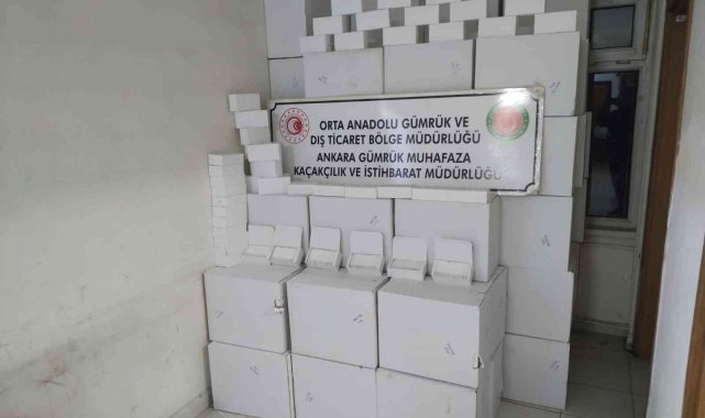 Ankara'da 5 ton 935 kilogram tütün ve 823 bin adet makaron ele geçirildi