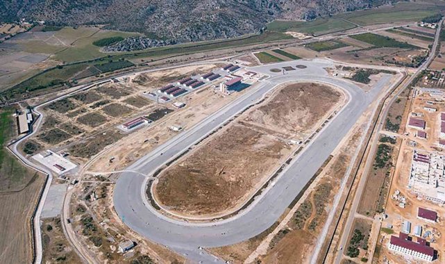 Antalya Hipodromu 19 Ocak'ta açılıyor