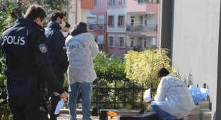 Antalya'da bina bahçesinde şüpheli ölüm