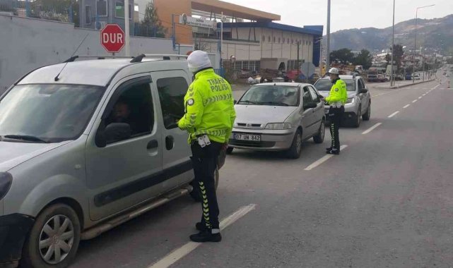 Antalya&#039;da havadan ve karadan trafik denetiminde bin 117 sürücüye ceza