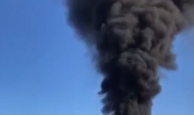 Antalya'da hurdalık yangını