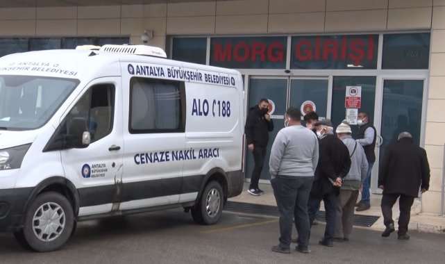 Arkadaşının oynadığı tüfeğin ateş alması sonucu hayatını kaybeden gencin cenazesi ailesine teslim edildi