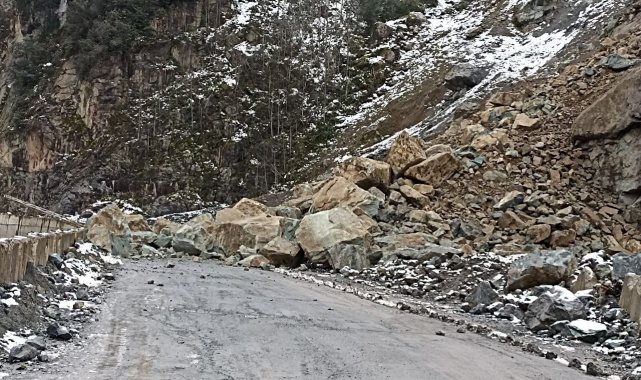 Artvin&#039;de heyelan