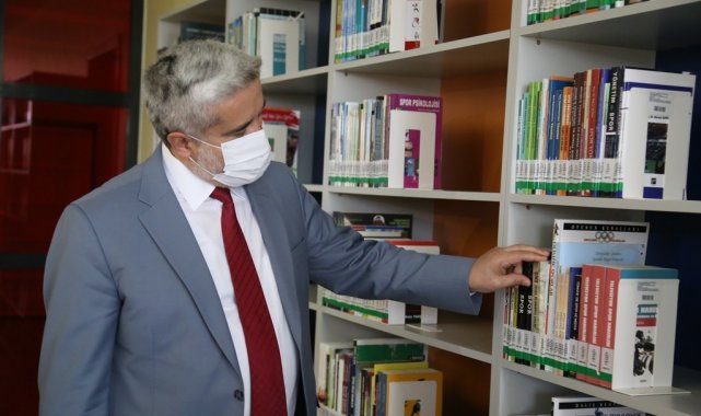 ASÜ Spor Kütüphanesi üniversiteler arasında ilk ve tek