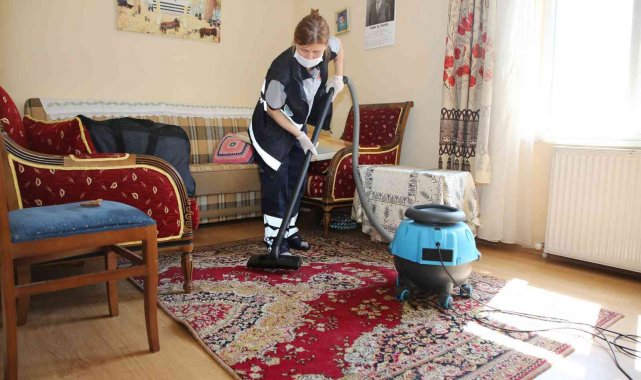 Atakum'da 6 ayda 95 haneye 665 defa destek