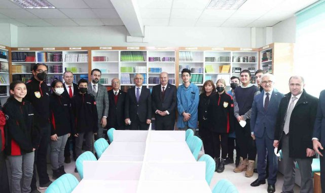 ATO'dan hamisi olduğu Gazi Mesleki ve Teknik Anadolu Lisesi Kütüphanesi'ne ziyaret