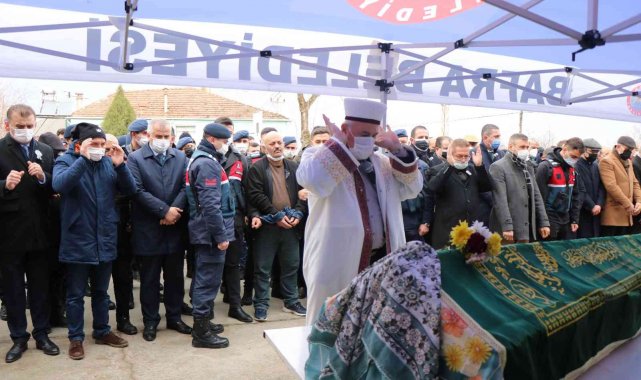 Avukat Dilara Yıldız, son yolculuğuna uğurlandı