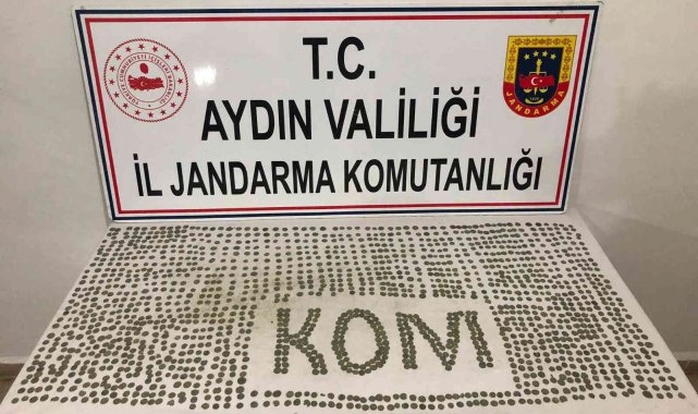 Aydın'da tarihi eser operasyonu: Bin 642 adet bronz sikke ele geçirildi