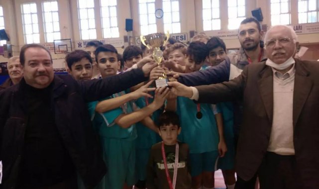 Aydın'da Yıldız Erkekler Hentbol Turnuvası sona erdi