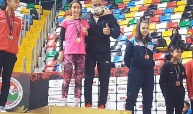 Aydınlı sporcular atletizmdeki başarıları ile gururlandırdı