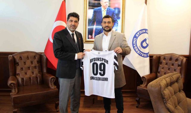 Aydınspor&#039;dan Rektör Aldemir&#039;e &#039;forma&#039; jesti