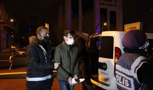 Ayşenur'a tekme attığını itiraf eden dayı ve anne tutuklandı