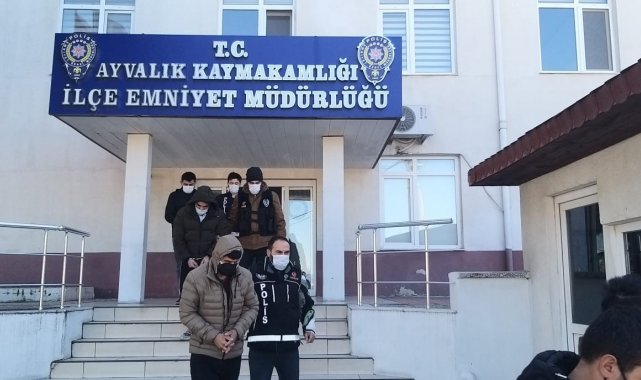 Ayvalık'ta polis uyuşturucu satıcılarına geçit vermiyor