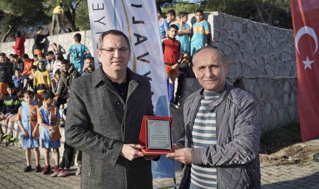 Ayvalık'ta spor ve satranç ile bağımlılığa şah mat