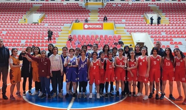 Bağlar Belediyespor, basketbolda Diyarbakır şampiyonu