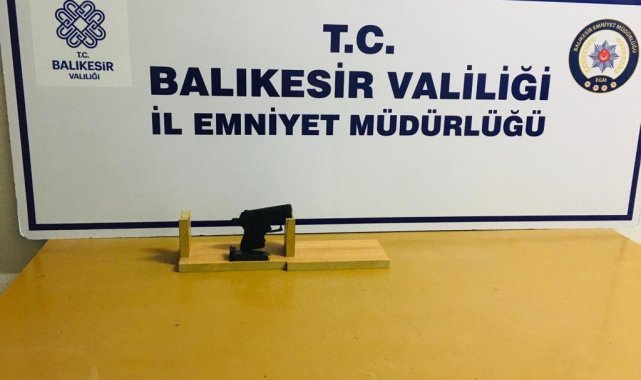 Balıkesir Emniyeti üç günde aranan 50 kişiyi yakaladı