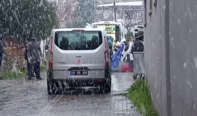 Balıkesir'de eşini sokakta tabancayla öldüren katil zanlısı yakalandı