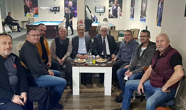 Balıkesir'deki bilardo şampiyonasında Yılmaz Özcan il birincisi oldu