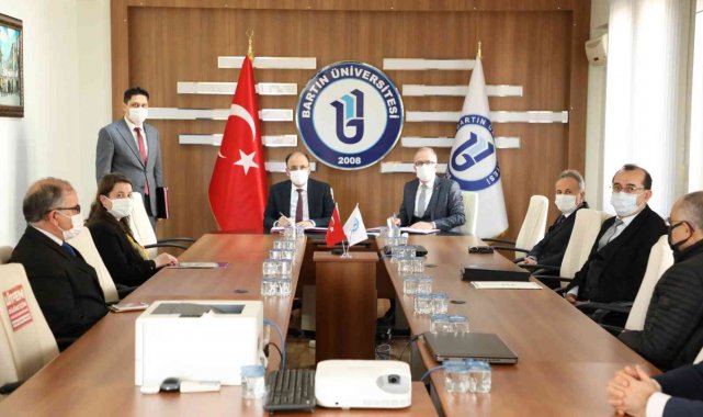 Bartın Üniversitesi ile Bartın Valiliği arasında 2 ayrı protokol imzalandı