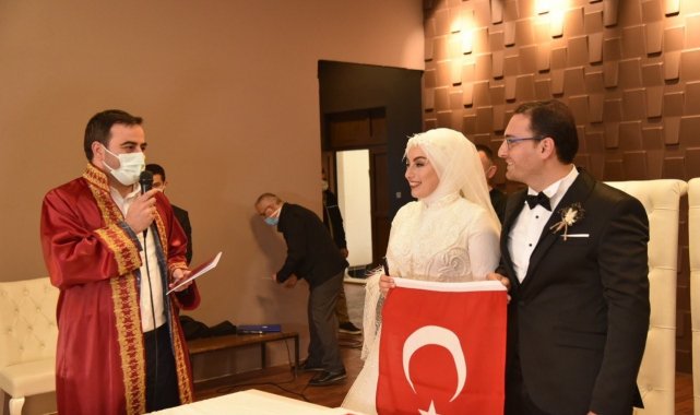 Başiskele'de 896 çift dünya evine girdi