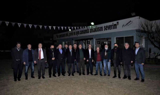 Başkan Akay: "Mahallelere spor tesisleri yapıyoruz"