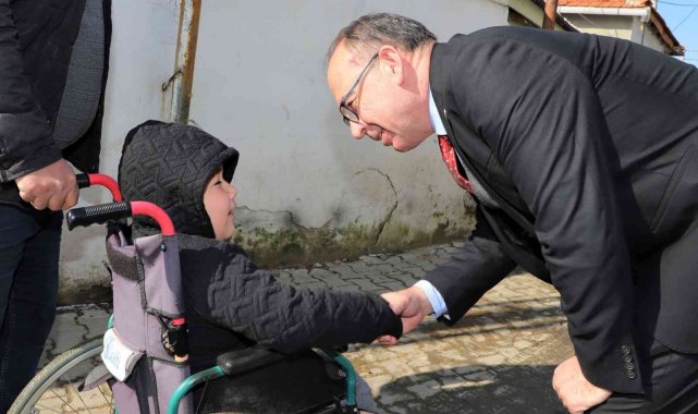 Başkan Akın&#039;dan 19 mahalleye ziyaret