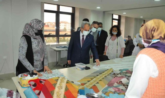 Başkan Akkaya Akşehir KOMEK'i ziyaret etti