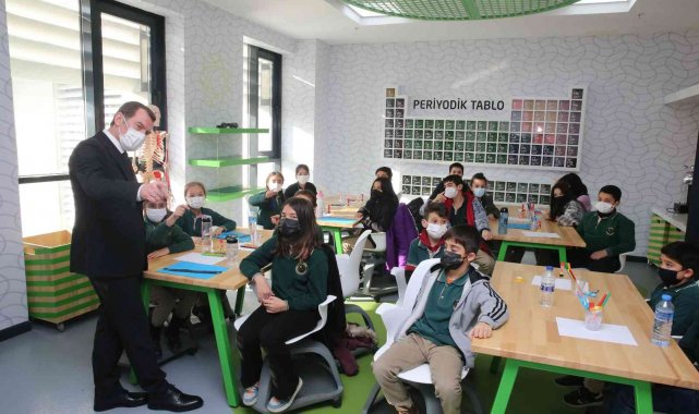 Başkan Arısoy: "TEKNOFEST Kuşağı Bilim Zeytinburnu'nda Yetişecek"