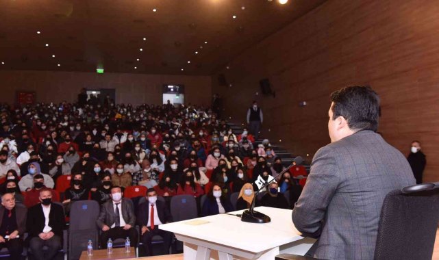 Başkan Avcı gençlerle sohbette buluştu