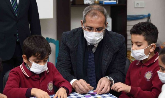 Başkan Bozdoğan, akademide öğrencilerle buluştu, heyecanlarına ortak oldu